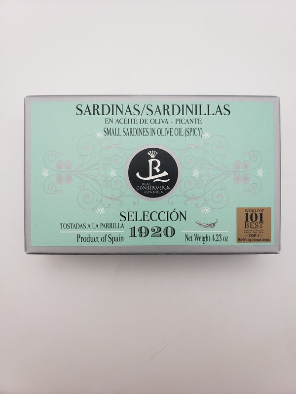Selección 1920 Small Sardines (Sardinillas) in Spicy Olive Oil